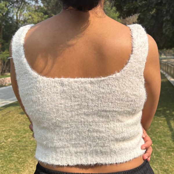 WHITE FUR CROP TOP - Image 3